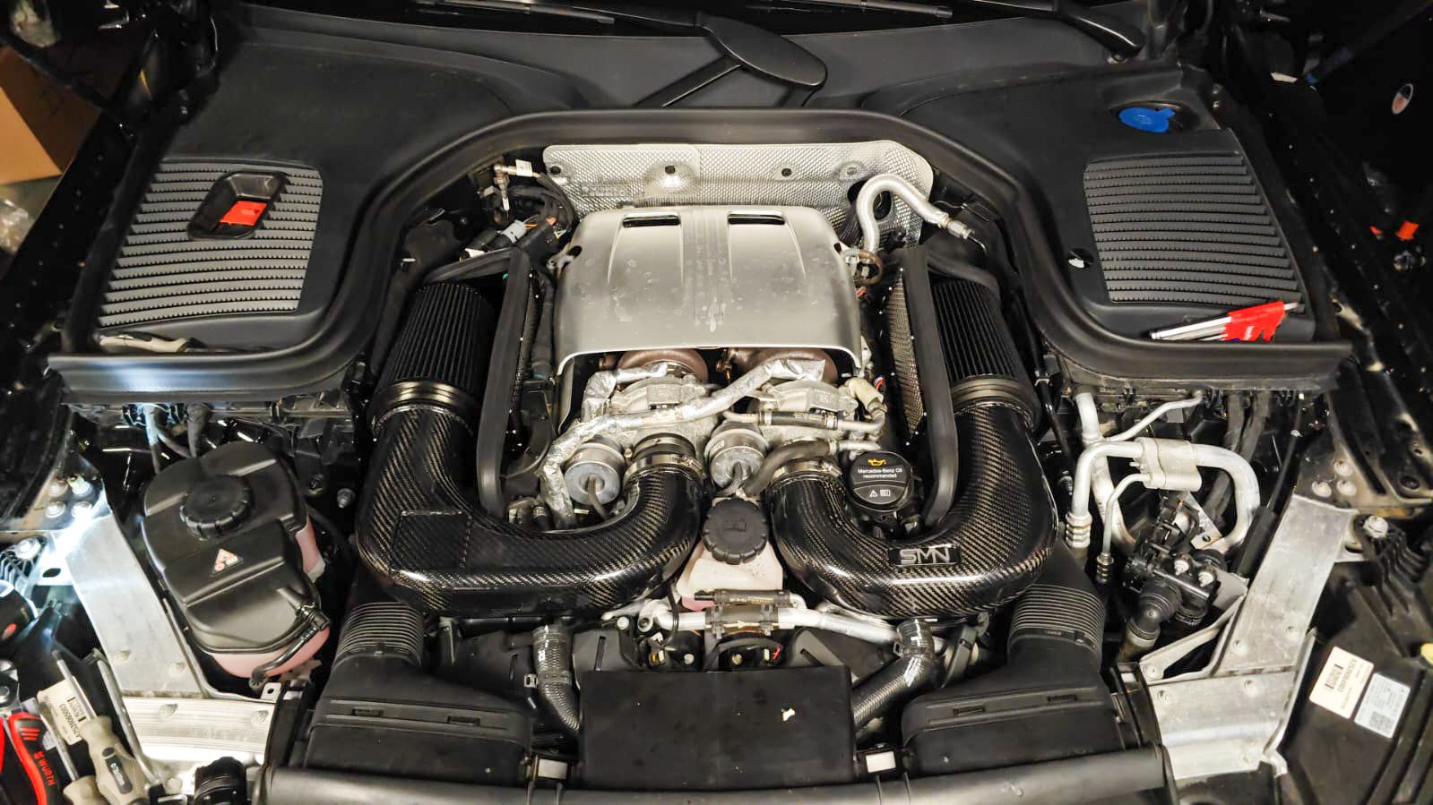 SMN Carbon Ansaugsystem Mercedes AMG C63(s) M177 W205/C205/S205 GLC 63(s) AMG C253/X253 SMN Carbon Ansaugsystem Mercedes AMG C63(s) M177 W205/C205/S205 GLC 63(s) AMG C253/X253